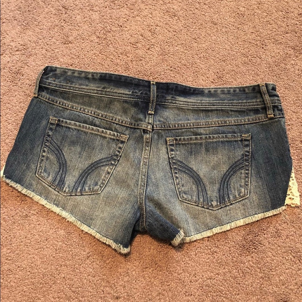 Shorts - Picture 2 of 3